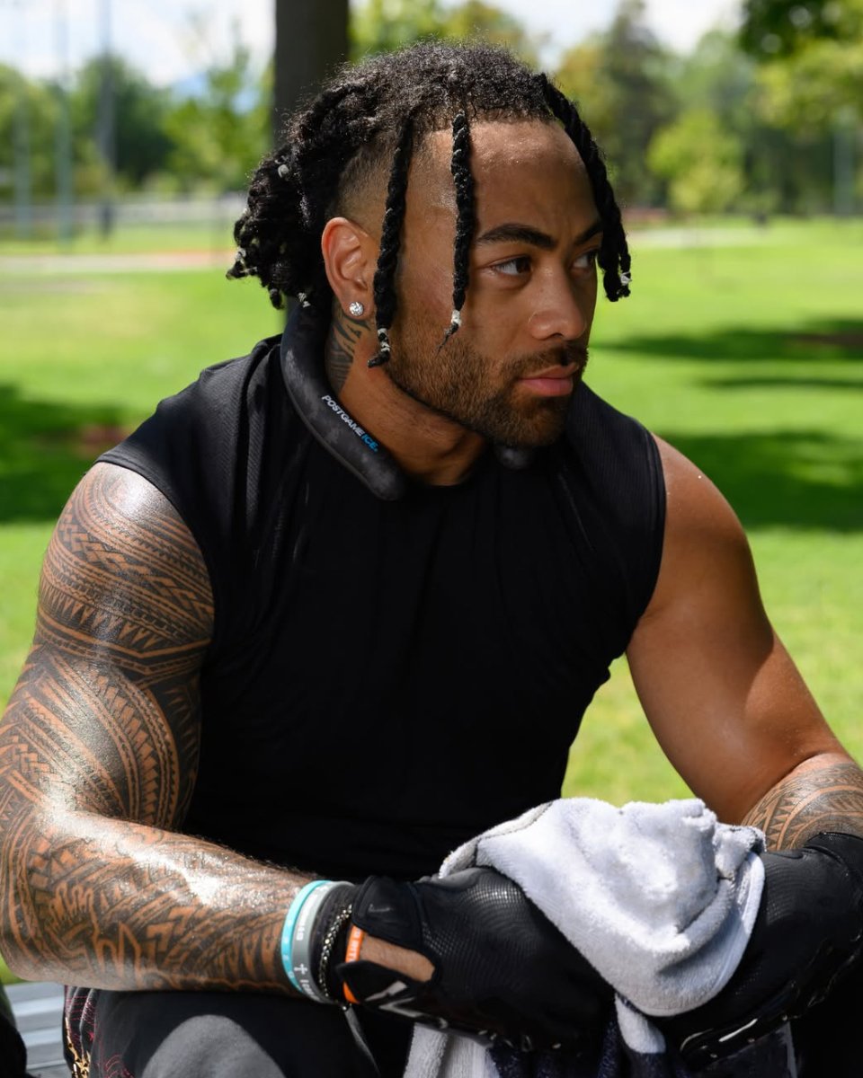 Athlete represented by Aura Sports Group