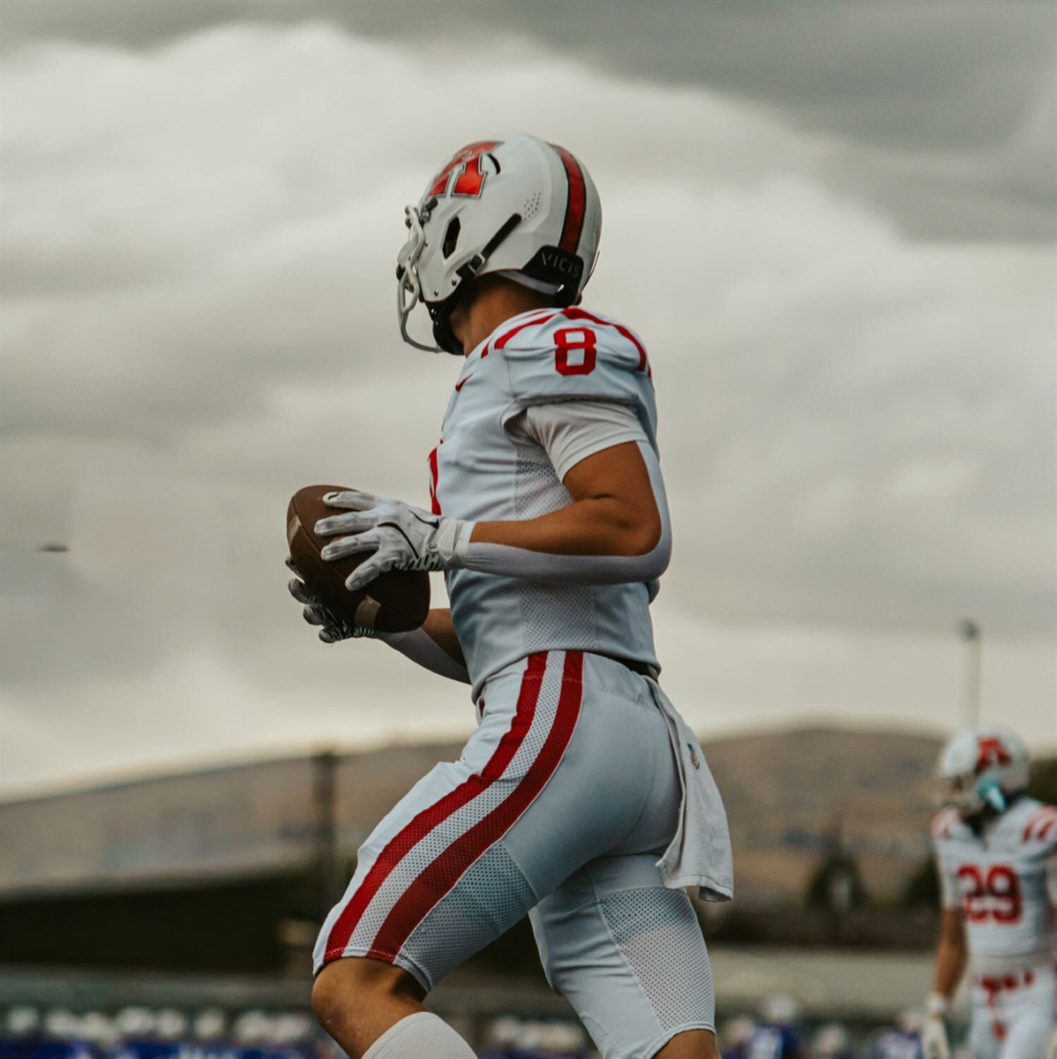 Recruit football player