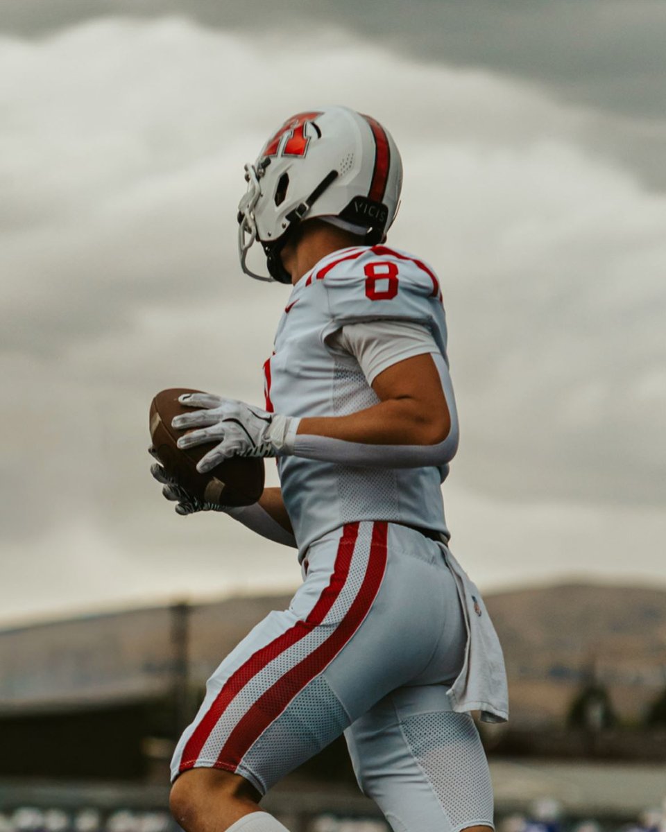 High school football recruit represented by Aura Sports Group